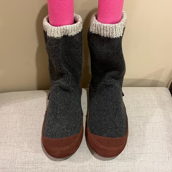 Acorn Slouch Boot Slipper in Charcoal Ragg Wool and Suede, size 9-10 - Picture 2 of 8